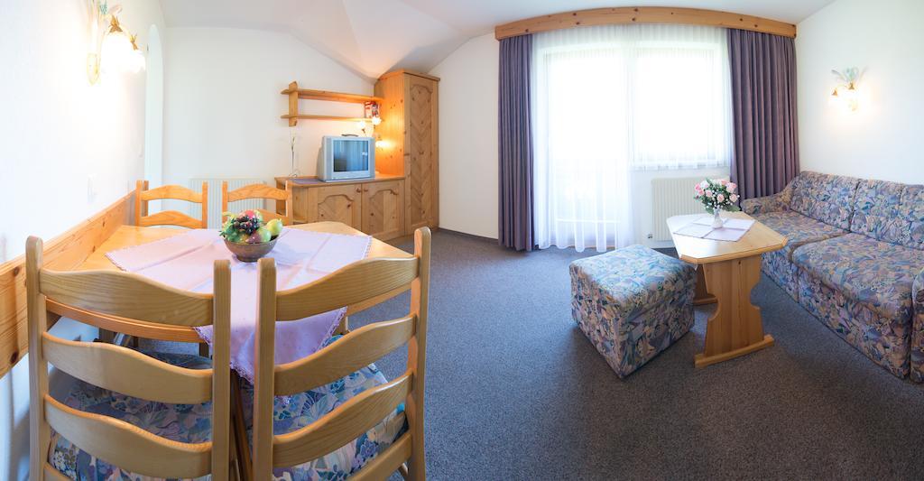 Pension Roasthof Neustift im Stubaital Cameră foto